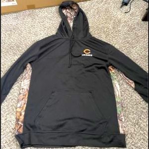 Long sleeve light Iowa Hawkeyes camo jacket.